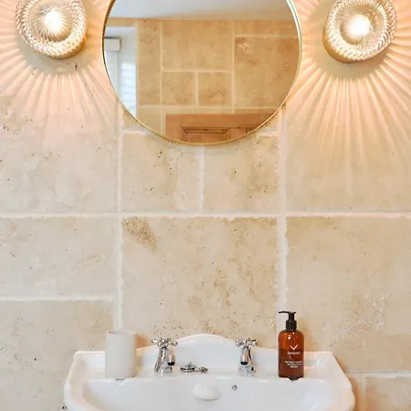 Woodley House, Coastal Reteat Nr Bude - Sleeps 8 Stratton (Cornwall)